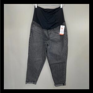 Isabel Maternity by Ingrid & Isabel NWT Over Belly Boyfriend Maternity Jeans